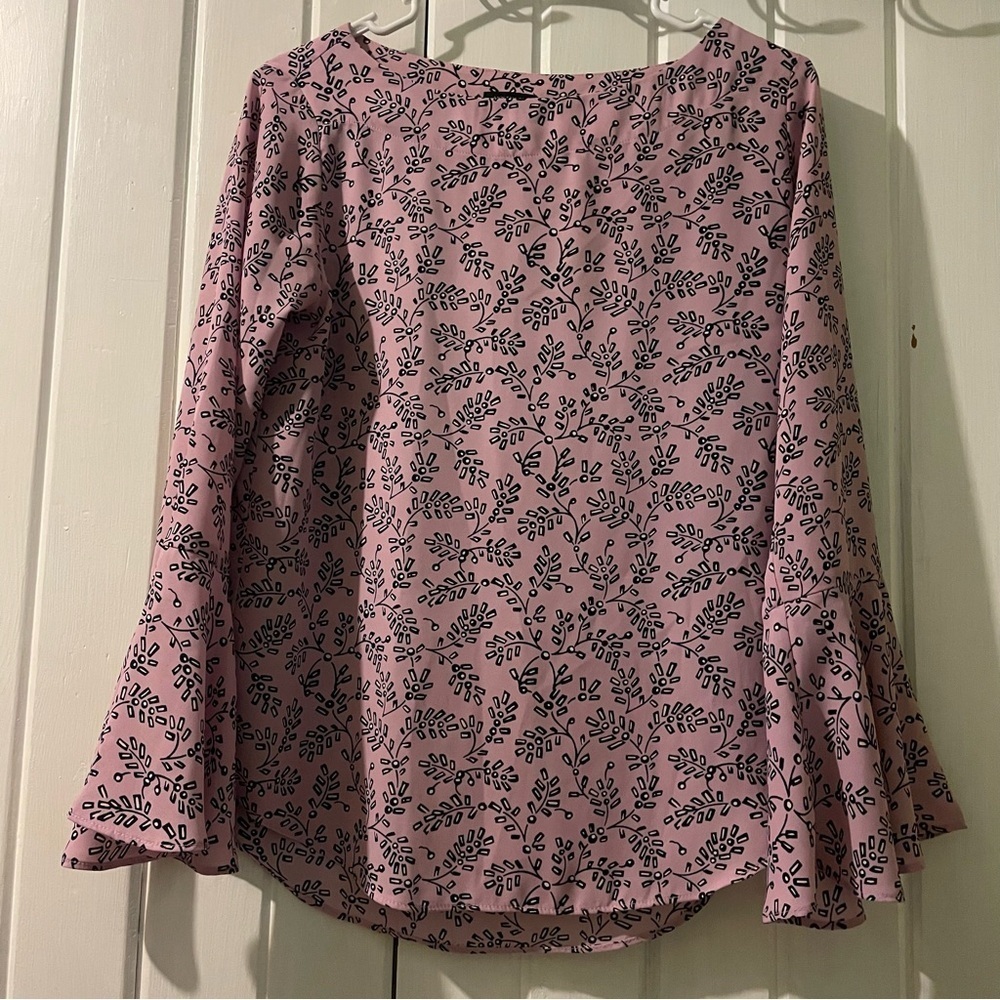 ANN TAYLOR factory blouse X-small like new